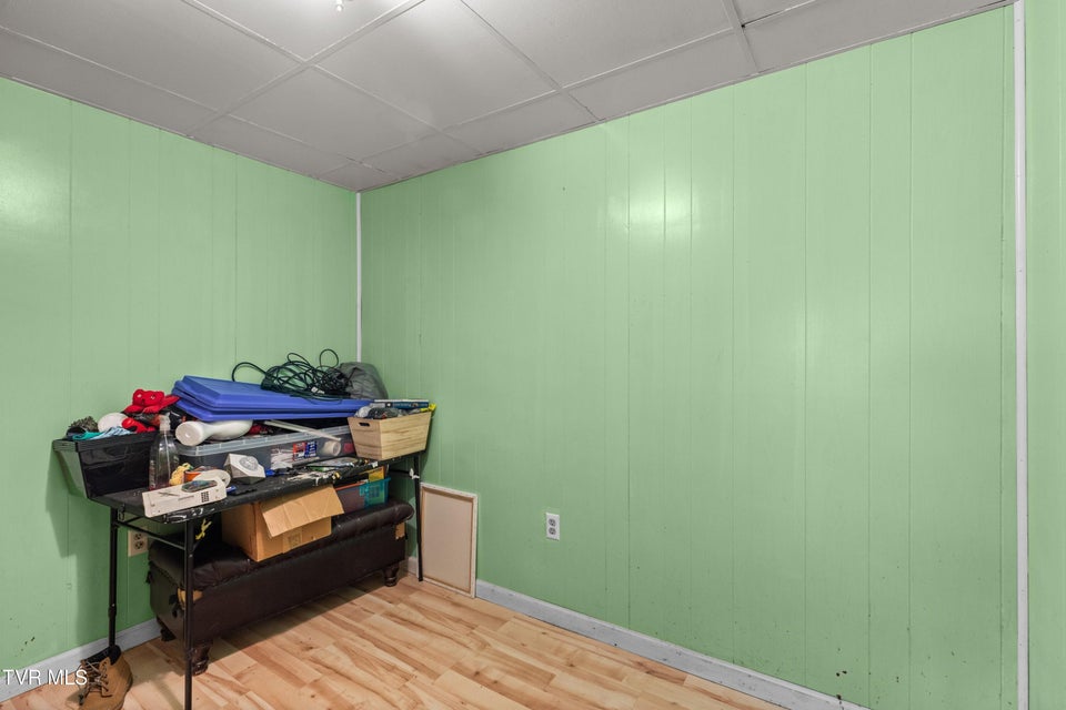 Photo #17: 555 Poplar Avenue