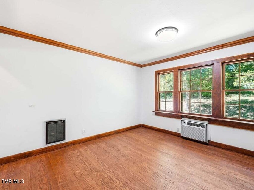 Photo #11: 541 Big Springs Drive