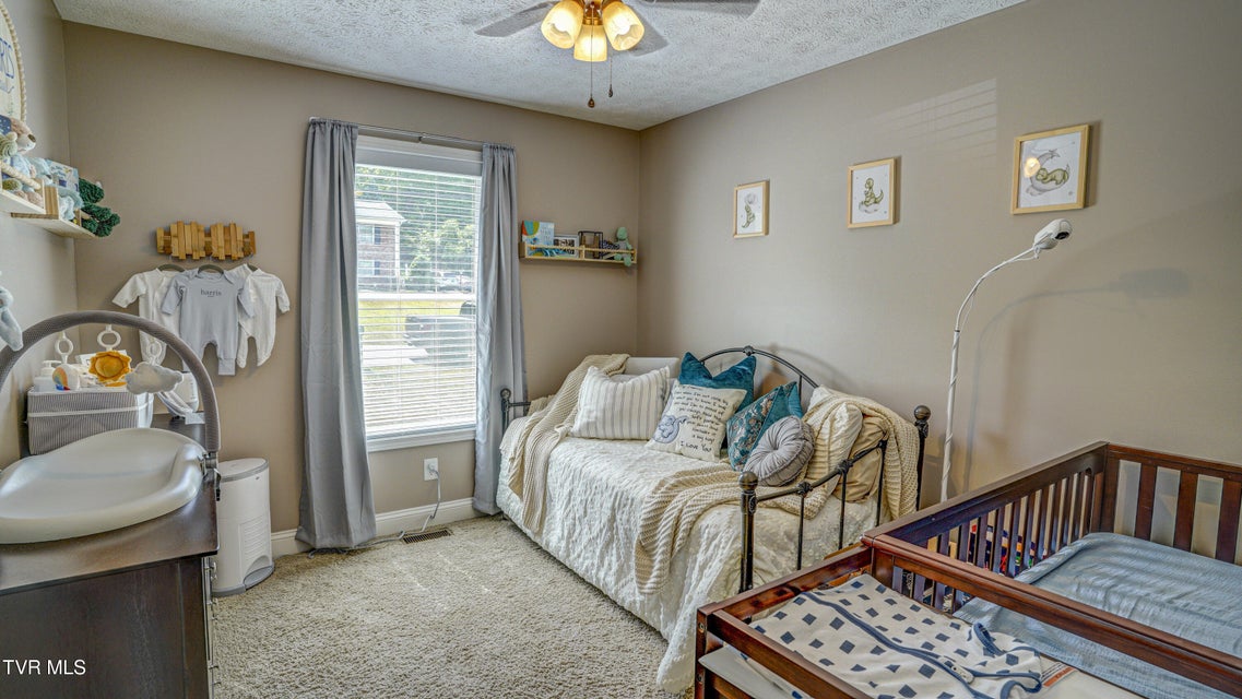 Photo #24: 3920 Thornton Drive