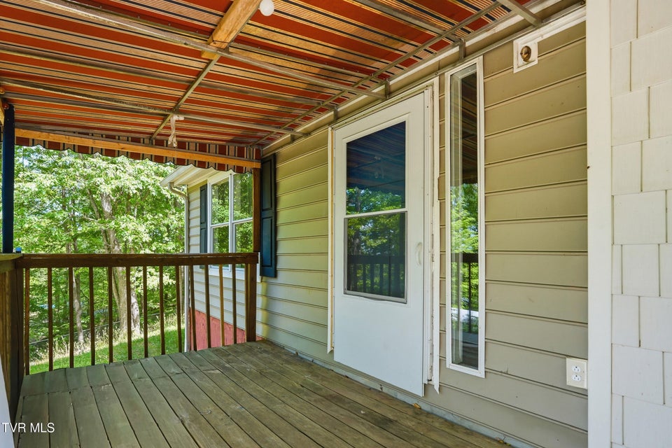 Photo #5: 117 Wb Yeats Drive