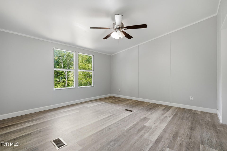 Photo #13: 117 Wb Yeats Drive