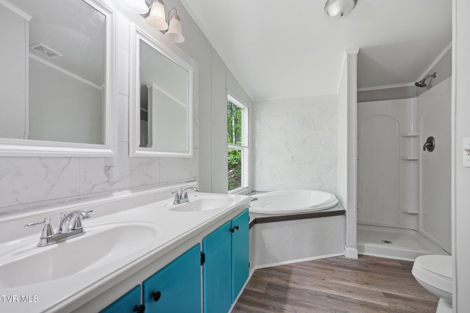 Photo #15: 117 Wb Yeats Drive