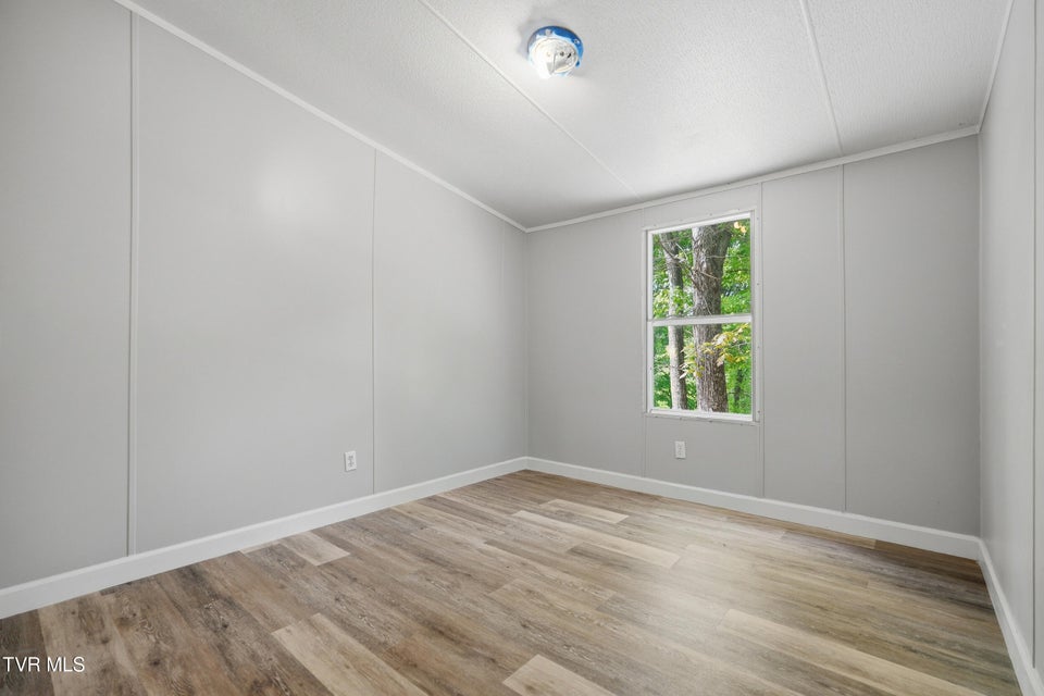 Photo #18: 117 Wb Yeats Drive