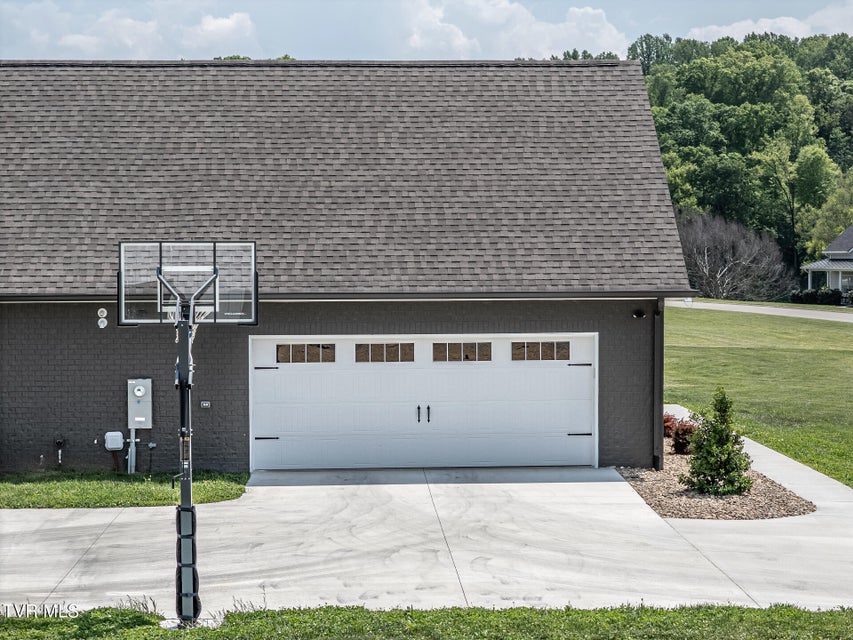 Photo #76: 336 Belle Arden Drive