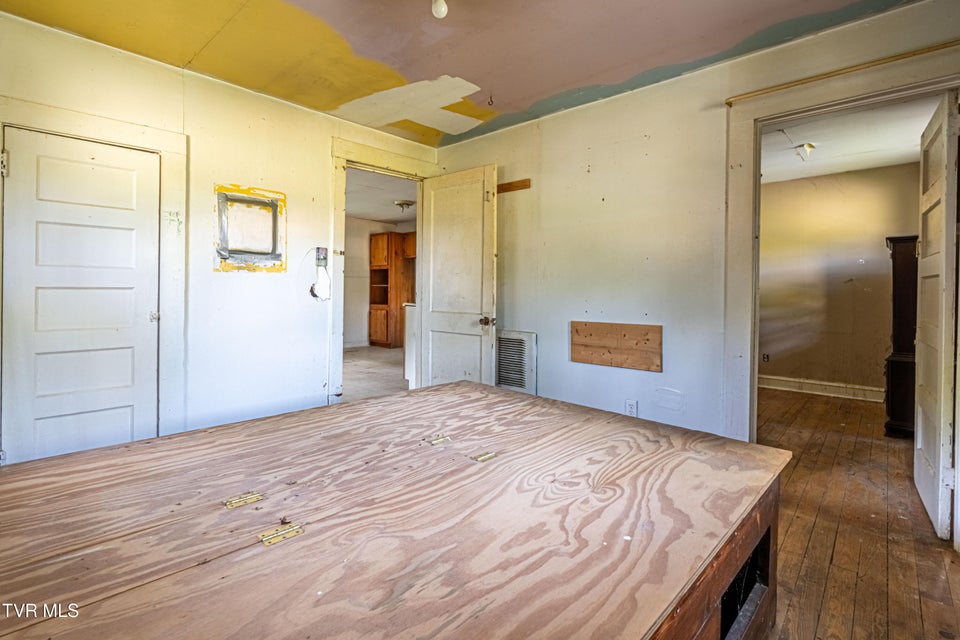Photo #8: 7006 Gate City Highway
