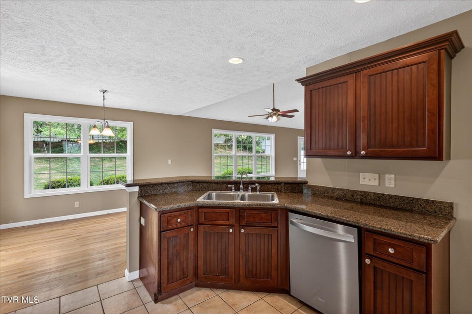 Photo #10: 157 Stoneybrook Drive