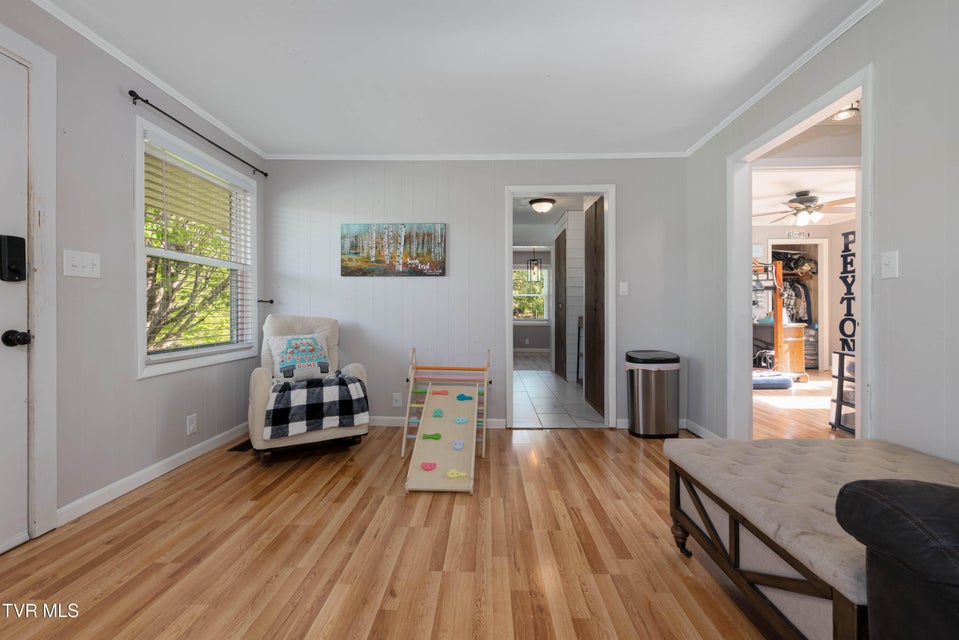 Photo #42: 214 Wilson Avenue