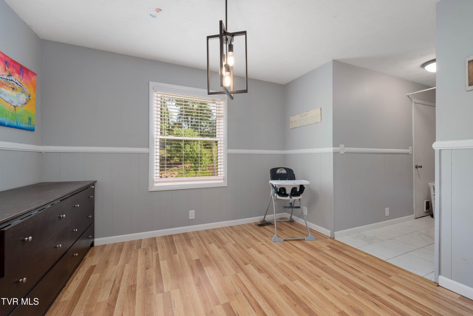 Photo #46: 214 Wilson Avenue