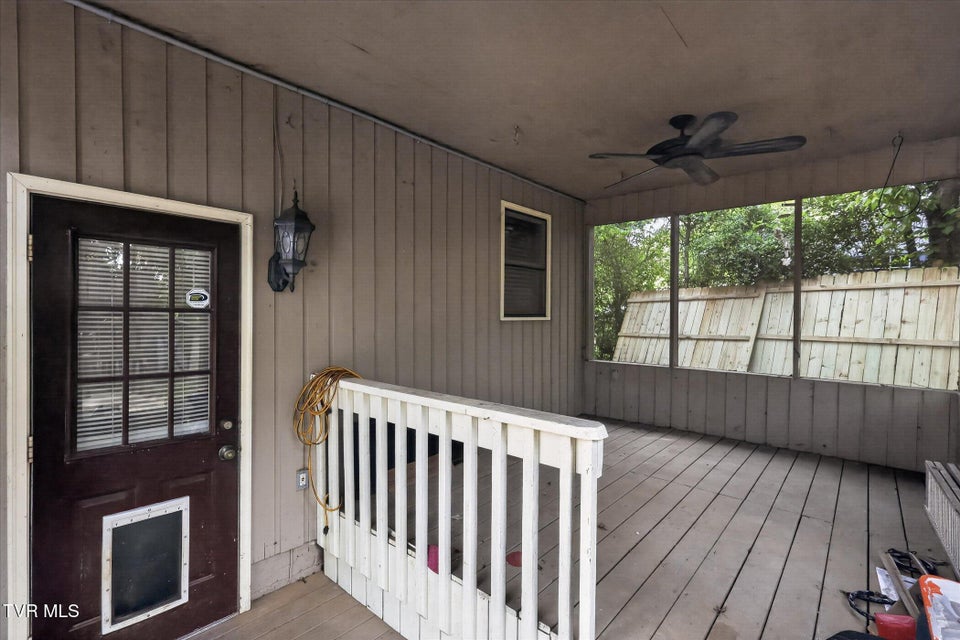 Photo #38: 104 Patterson Road