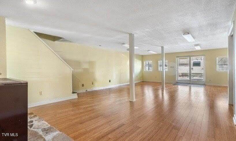 Photo #29: 104 Patterson Road