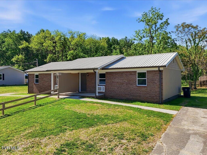 Photo #2: 2860 Blue Ridge Drive