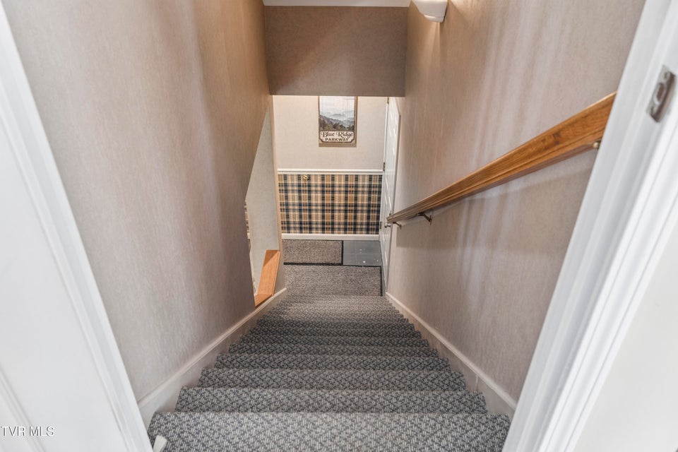Photo #53: 208 Briarfield Drive