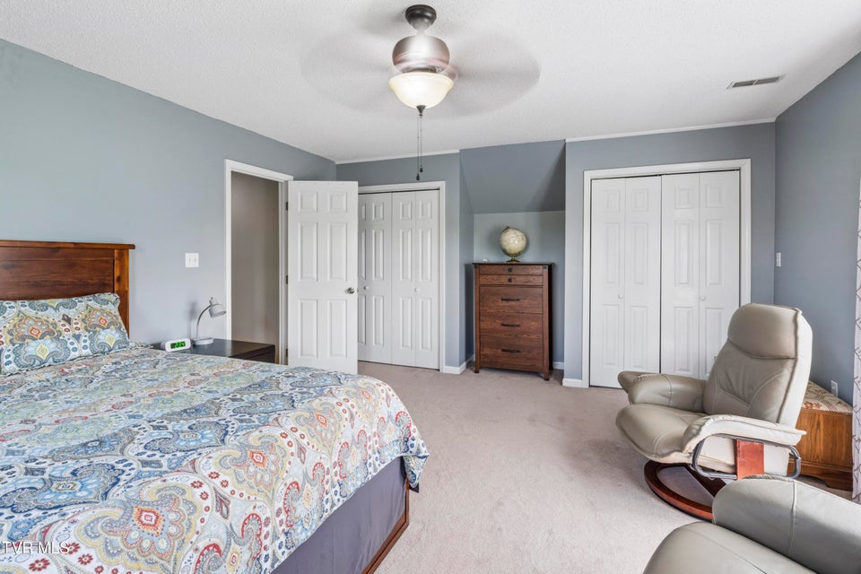 Photo #45: 208 Briarfield Drive