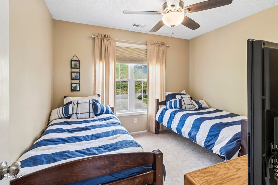 Photo #47: 208 Briarfield Drive