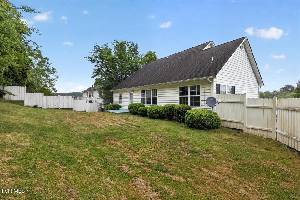 Photo #34: 157 Stoneybrook Drive