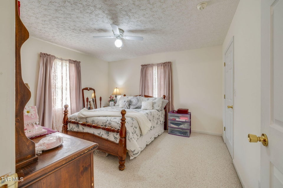 Photo #22: 404 Charleston Street