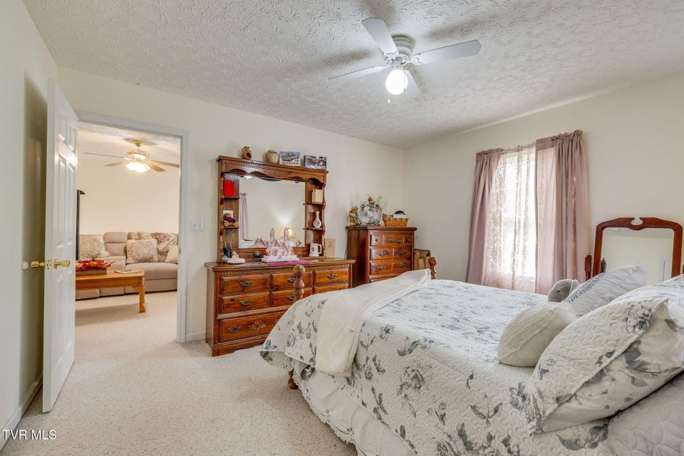 Photo #23: 404 Charleston Street