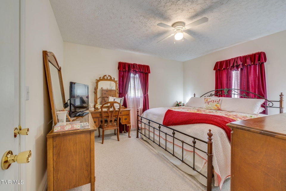 Photo #26: 404 Charleston Street