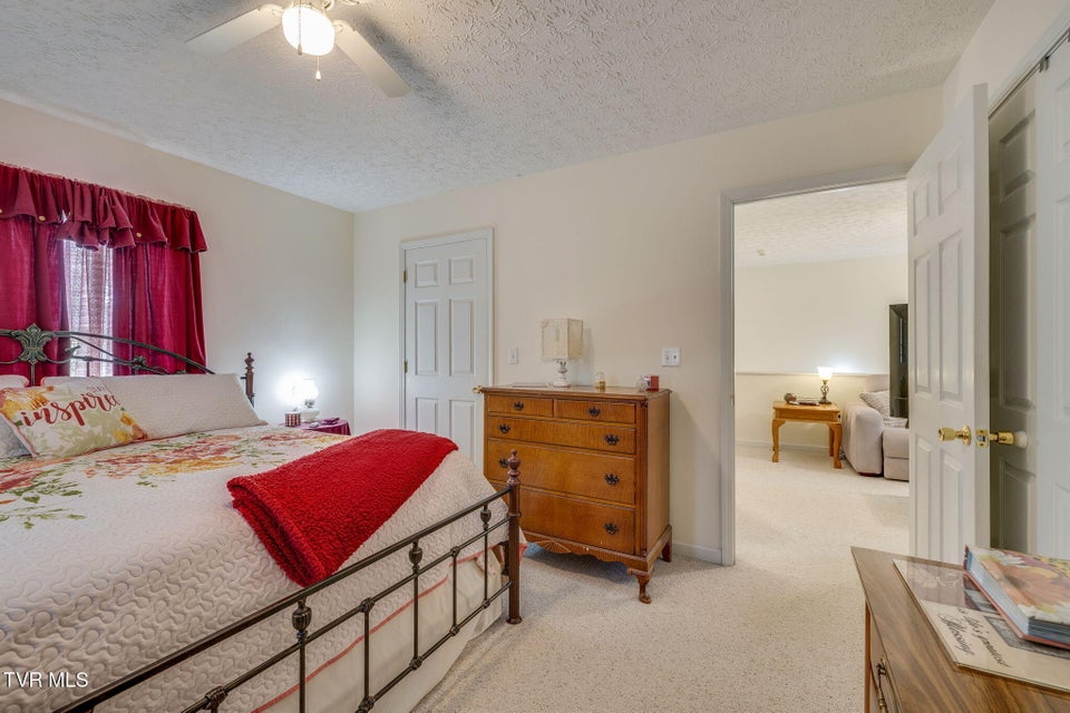 Photo #27: 404 Charleston Street