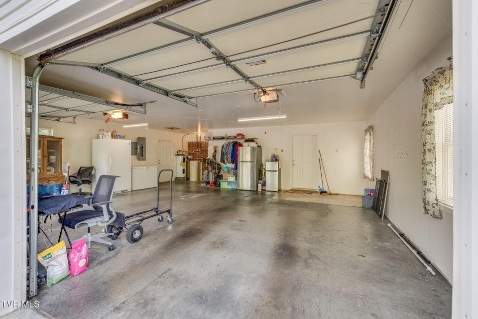 Photo #30: 404 Charleston Street