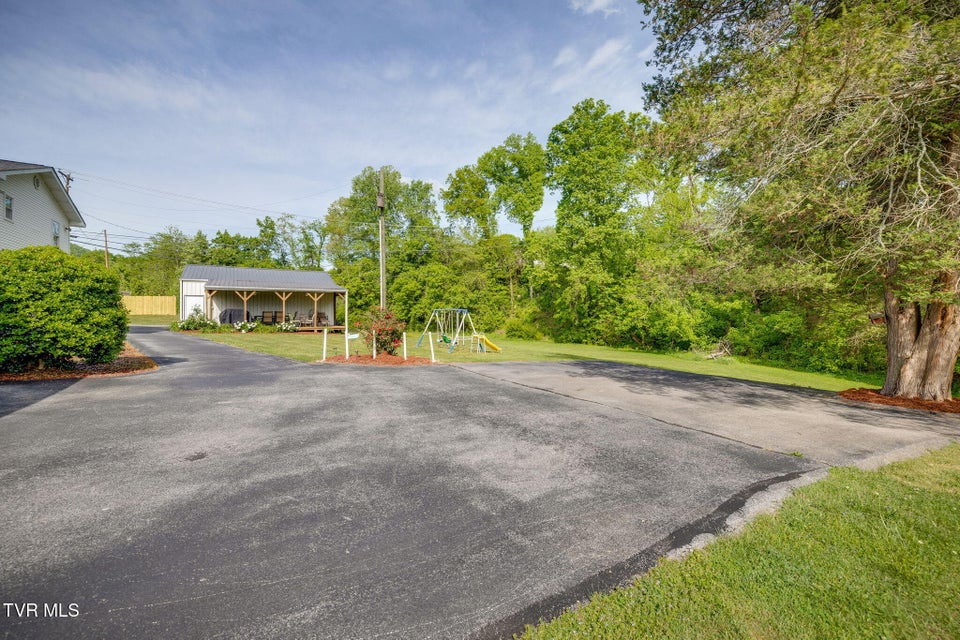 Photo #34: 404 Charleston Street