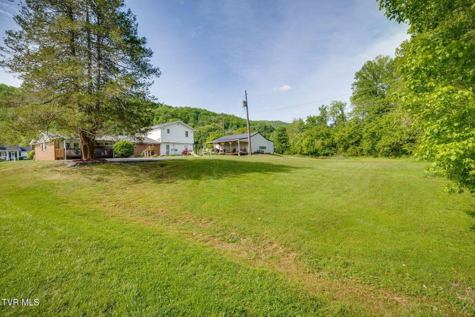 Photo #35: 404 Charleston Street