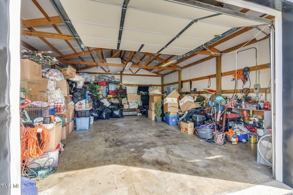 Photo #37: 404 Charleston Street