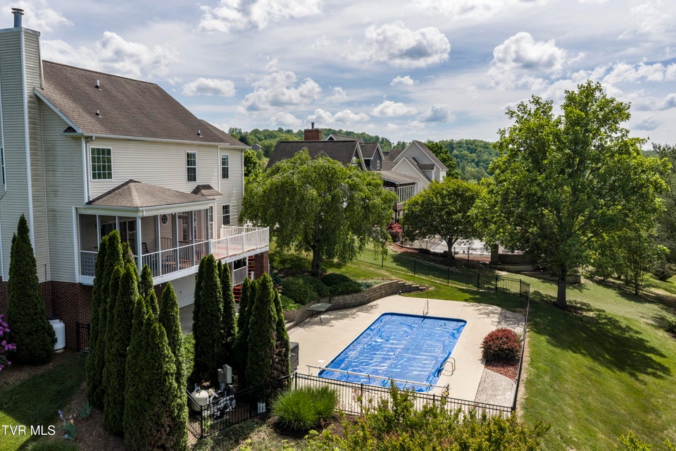 Photo #62: 208 Briarfield Drive
