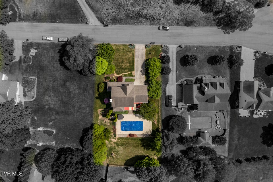 Photo #85: 208 Briarfield Drive