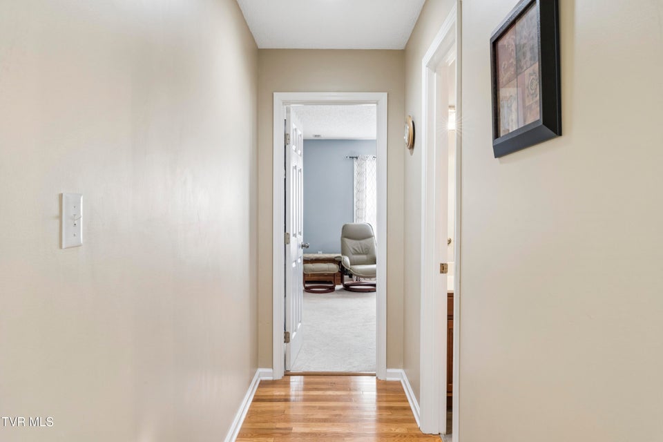 Photo #41: 208 Briarfield Drive