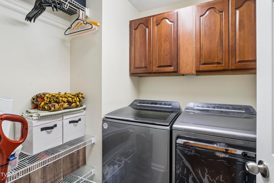 Photo #49: 208 Briarfield Drive
