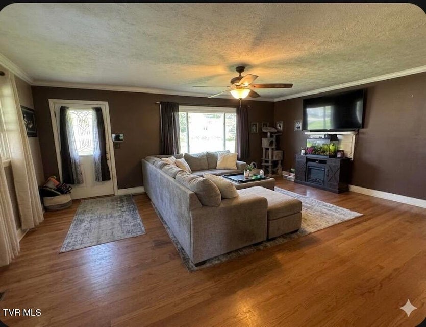 Photo #2: 605 Bell Ridge Road