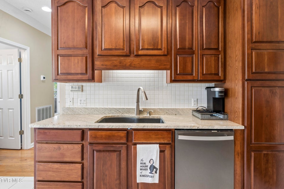 Photo #14: 208 Briarfield Drive