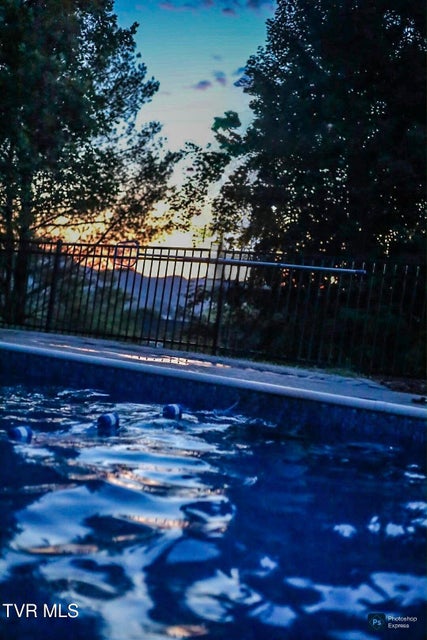 Photo #77: 208 Briarfield Drive