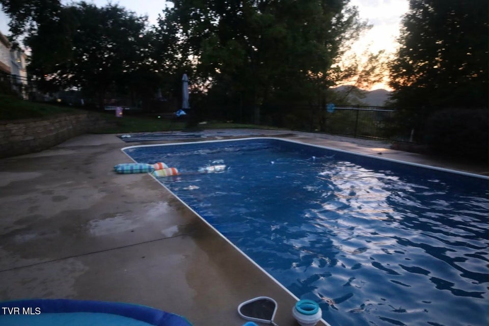 Photo #79: 208 Briarfield Drive