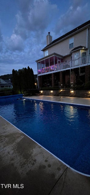 Photo #80: 208 Briarfield Drive