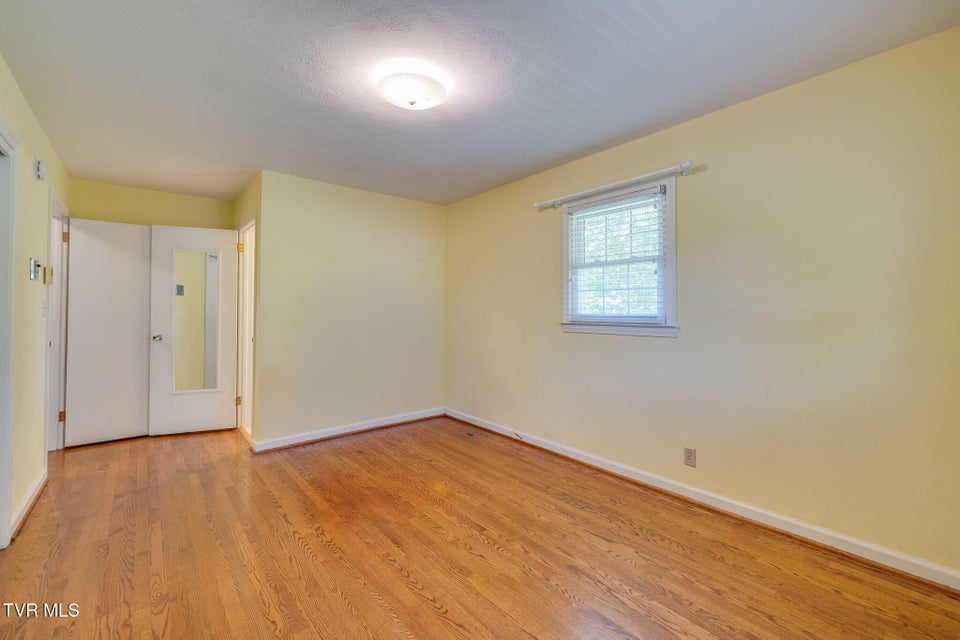Photo #19: 1319 Lynnwood Drive