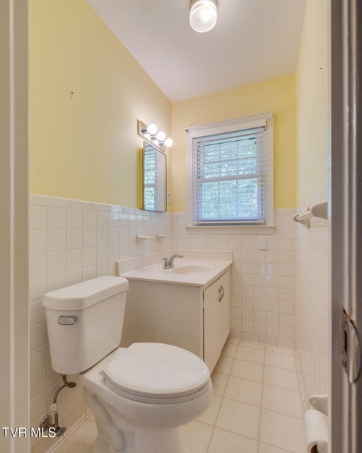 Photo #23: 1319 Lynnwood Drive