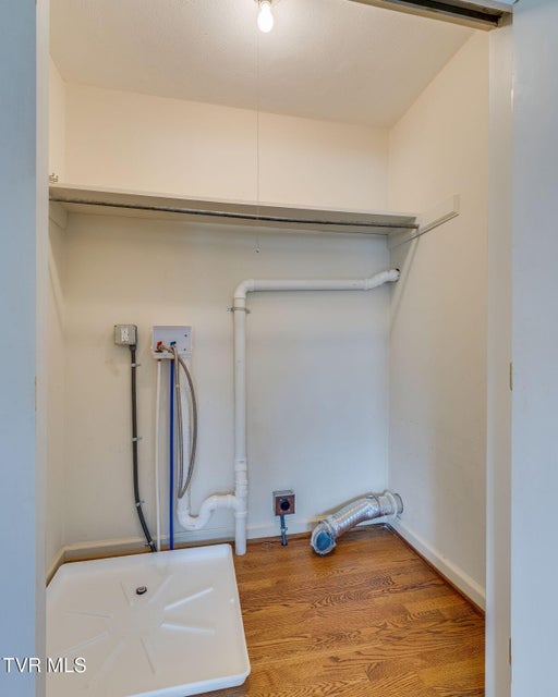 Photo #31: 1319 Lynnwood Drive