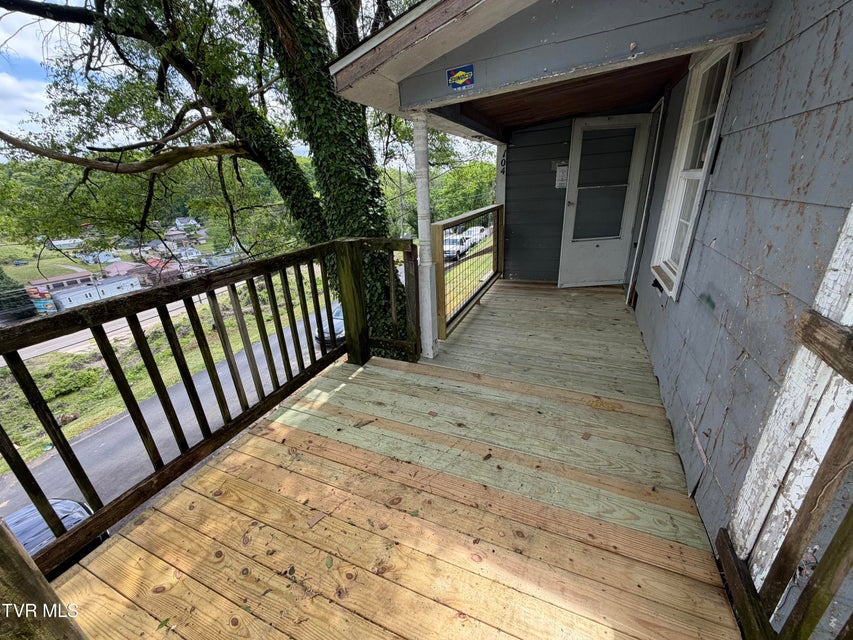 Photo #8: 1044 Fairway Avenue