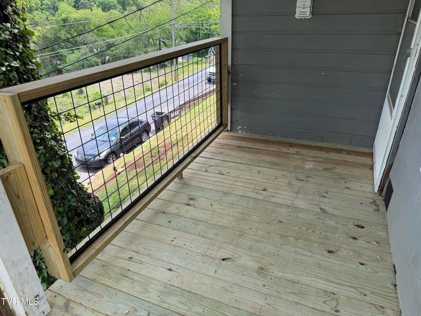 Photo #9: 1044 Fairway Avenue