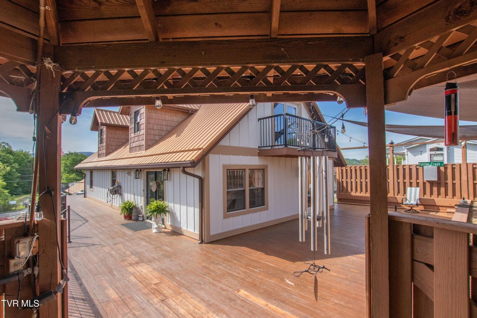 Photo #14: 917 Painter Creek Road