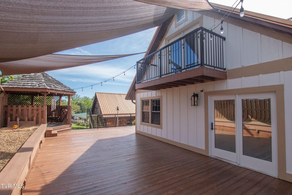 Photo #16: 917 Painter Creek Road