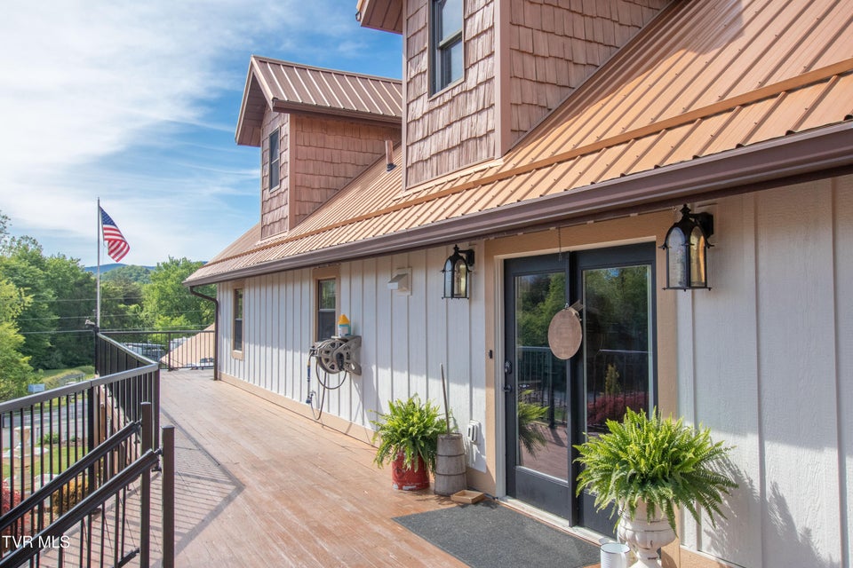 Photo #18: 917 Painter Creek Road