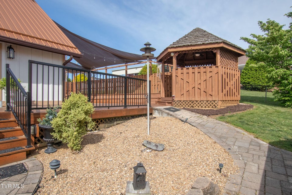 Photo #21: 917 Painter Creek Road