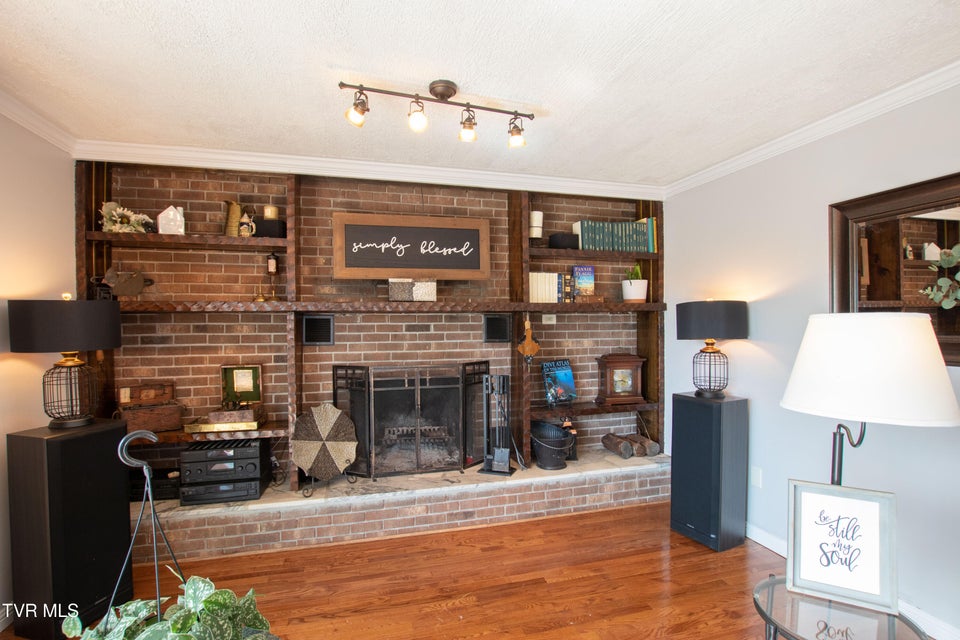 Photo #41: 917 Painter Creek Road