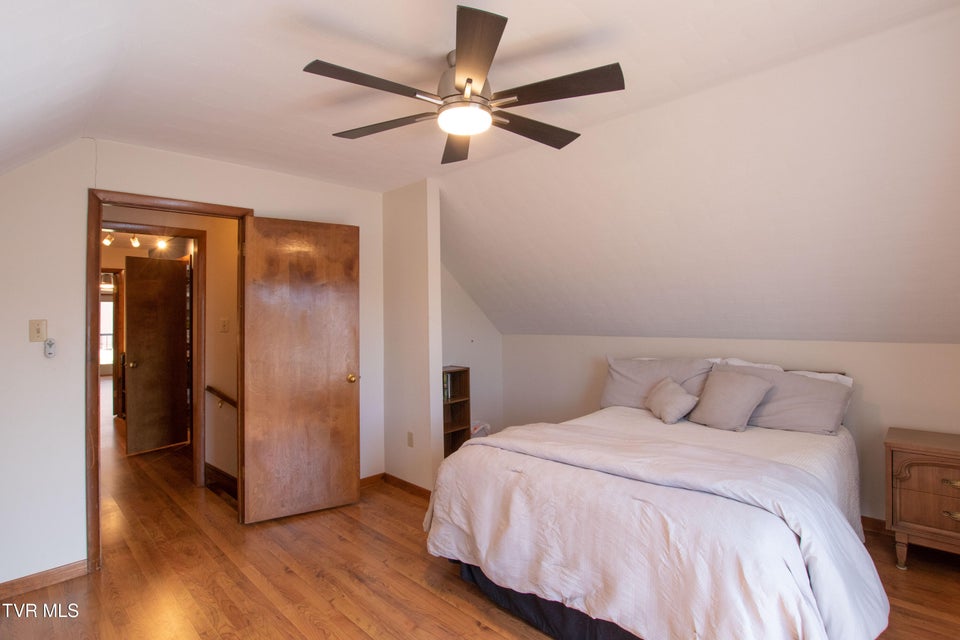 Photo #44: 917 Painter Creek Road