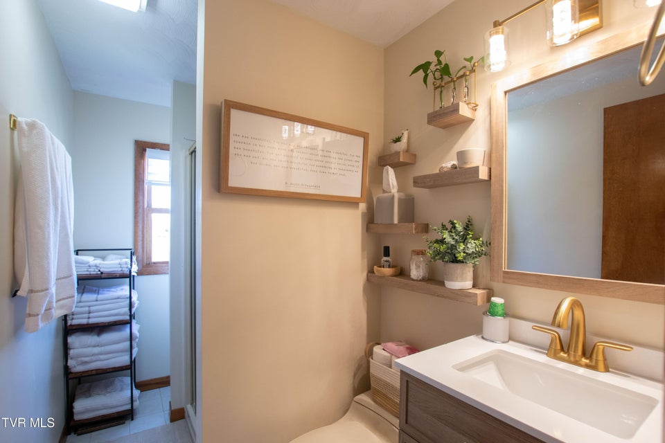 Photo #45: 917 Painter Creek Road