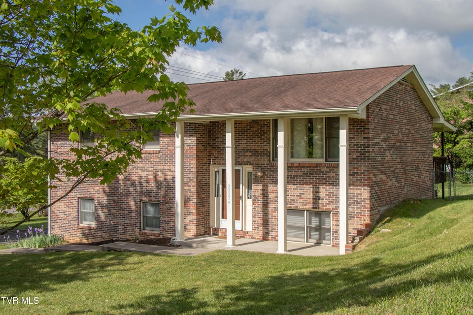 Photo #2: 22234 Pinebrook Drive