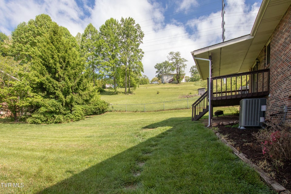 Photo #17: 22234 Pinebrook Drive